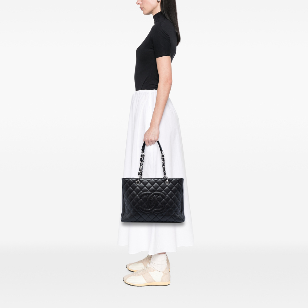 Pre-Loved Chanel Caviar Grand Shopping Tote - Picture 5 of 5